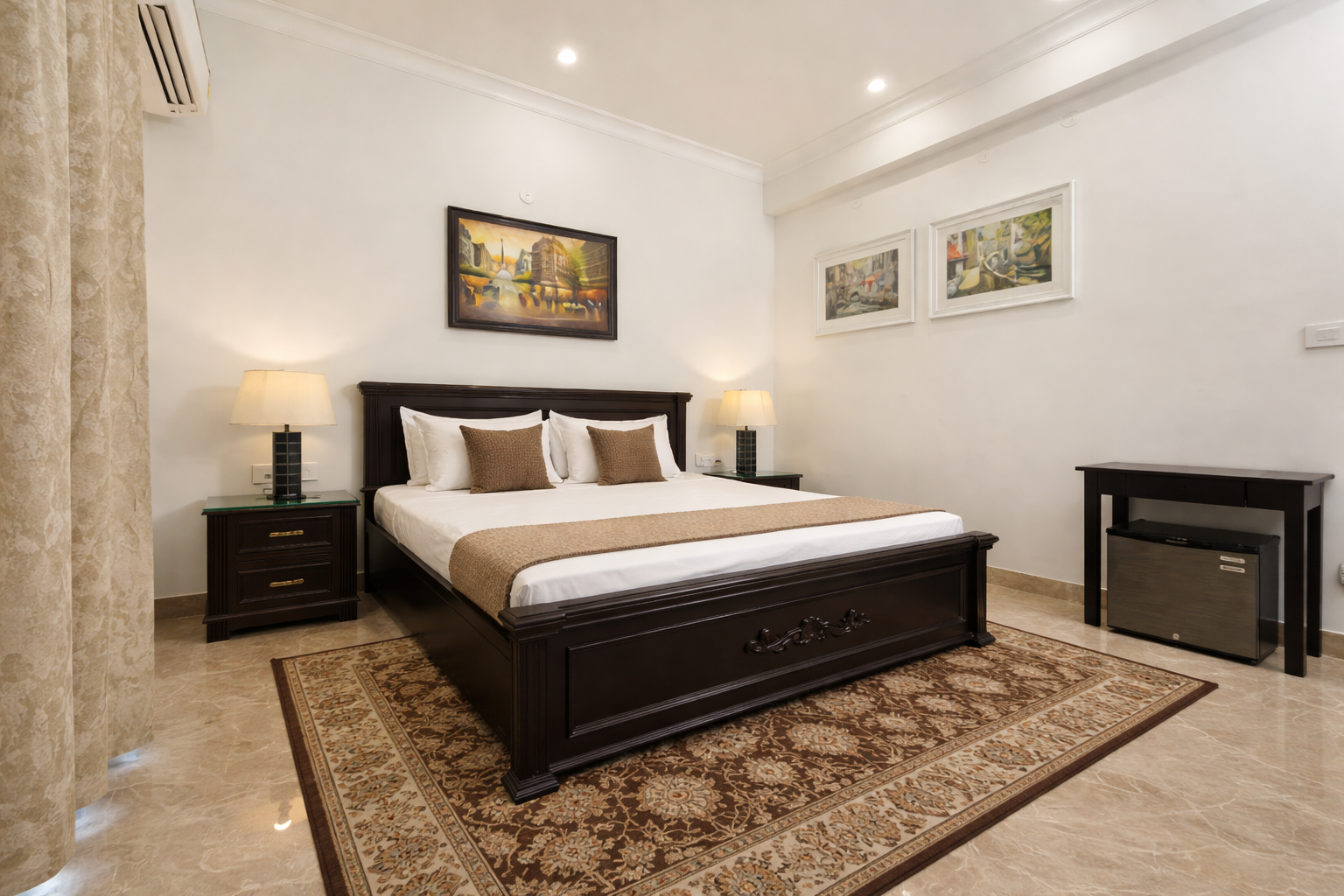 Palm 34 Luxury Bedroom Interior
